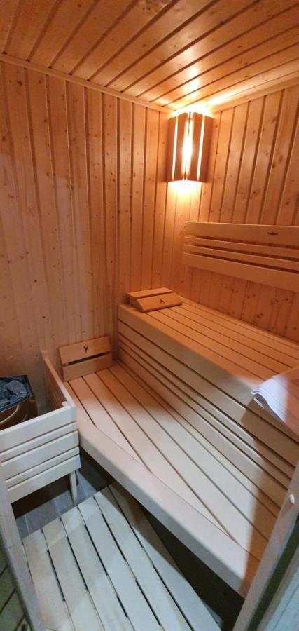 Apartman Nerudovka D 104, Finska Sauna, Garazove Stani Loučná pod Klínovcem Buitenkant foto